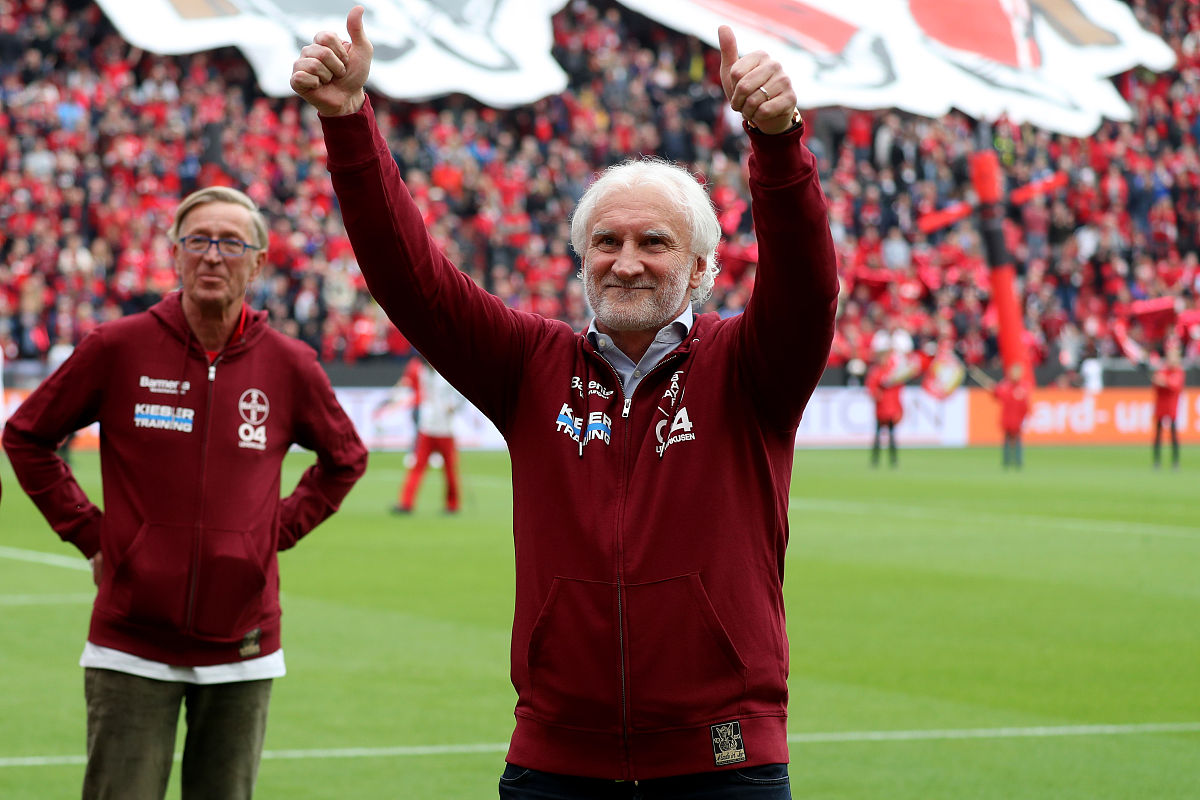 狼队爆冷击败曼联,让红魔陷入危机 狼队爆冷击败曼联,让红魔陷入危机