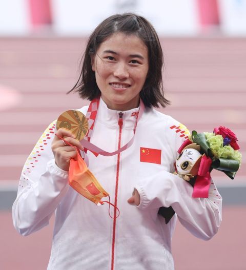 开云体育app-瑞士运动员勇夺金牌，震惊世界