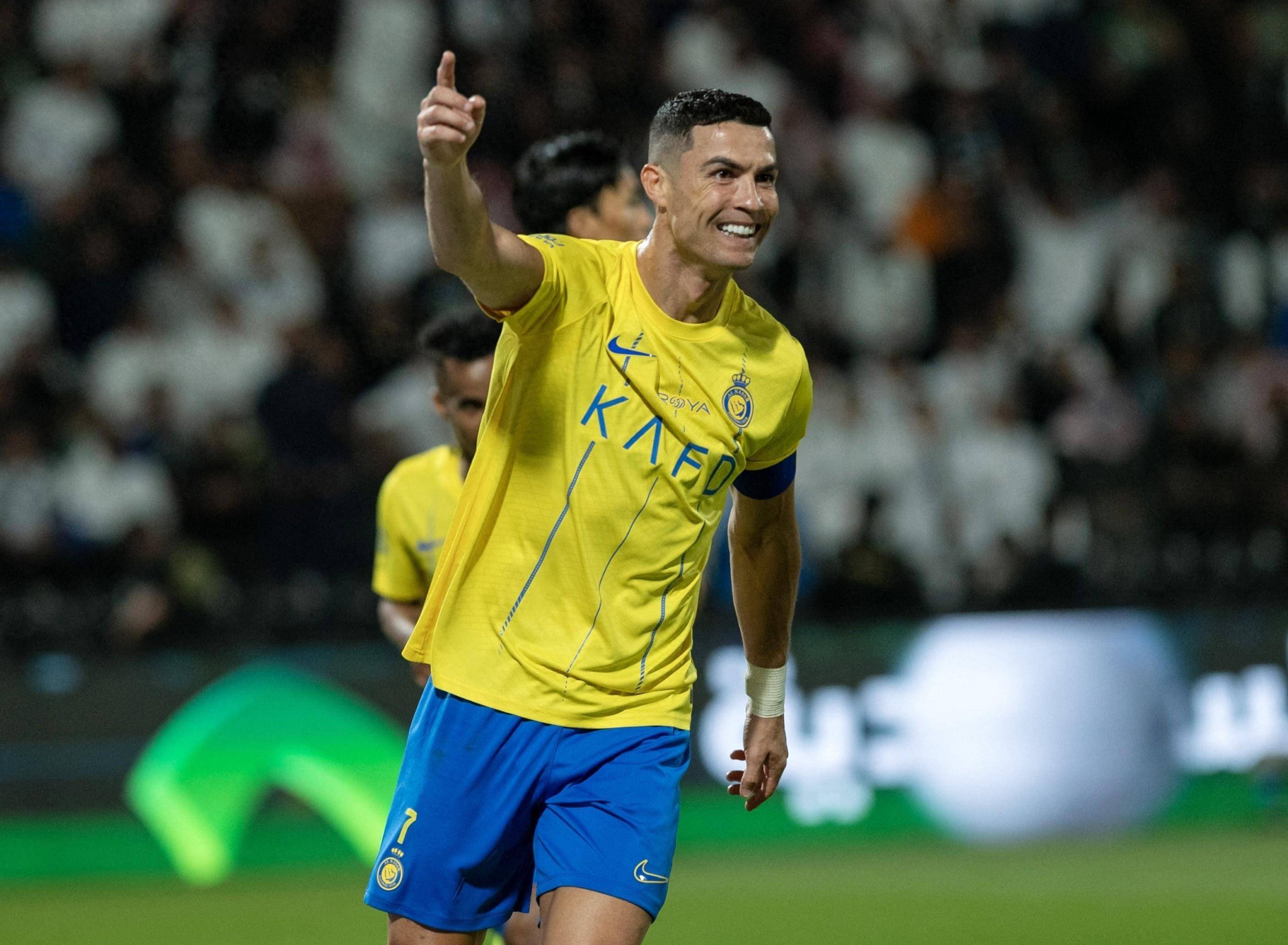 狂热篮球迷:欧洲杯篮球联赛大热门出炉的简单介绍 狂热篮球迷:欧洲杯篮球联赛大热门出炉的简单介绍