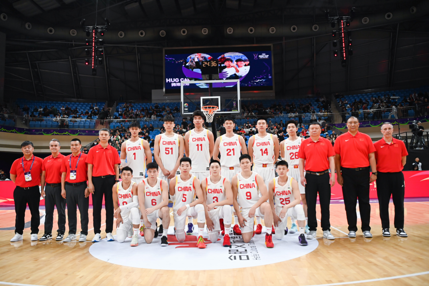 开云体育app-CBA联赛助推中国篮球产业发展，行业前景光明的简单介绍