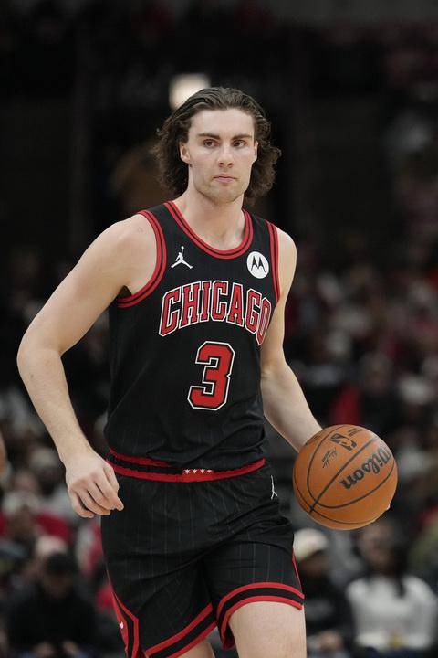 猛龙惊险逆转孟菲斯灰熊,终结连败颓势的简单介绍 猛龙惊险逆转孟菲斯灰熊,终结连败颓势的简单介绍