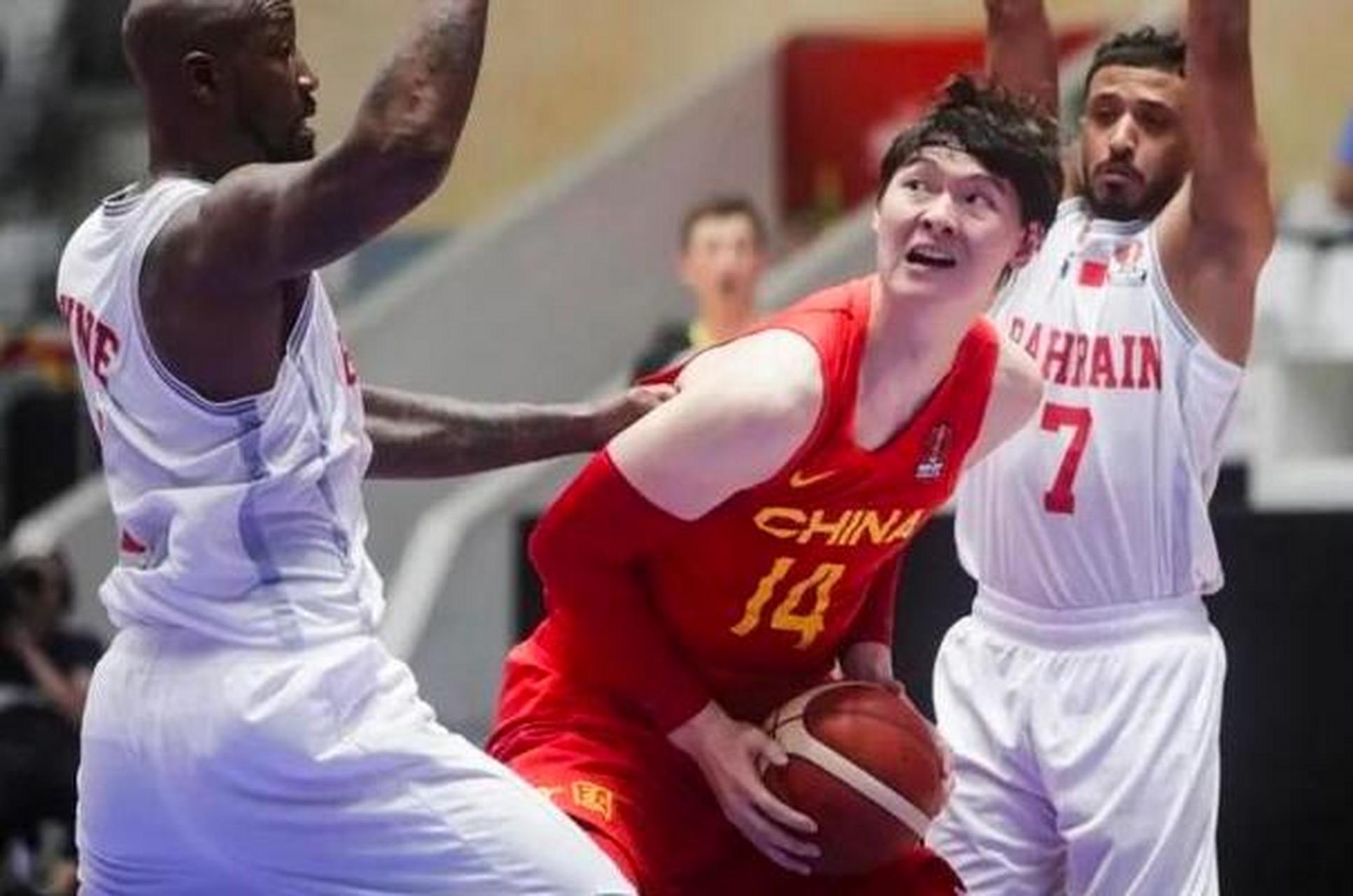 开云体育网站-青海队在关键时刻爆发，赢得比赛