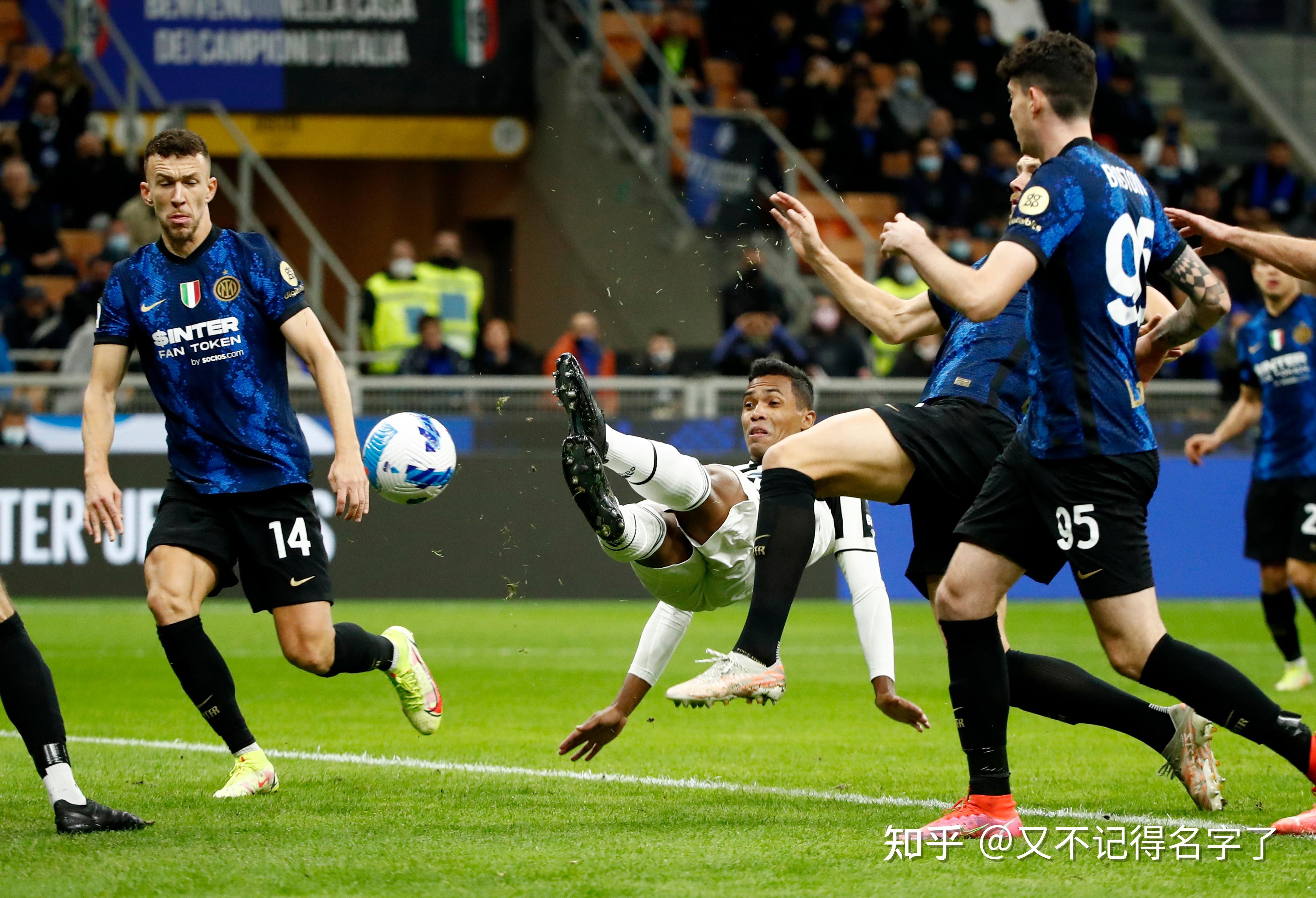 国际米兰主场大胜尤文图斯,夺得关键胜利 国际米兰主场大胜尤文图斯,夺得关键胜利