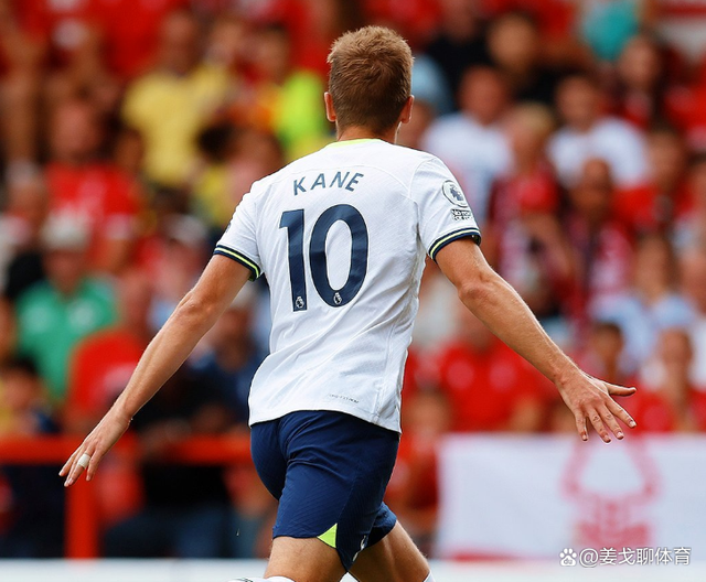 开云体育官网-持球停不了脚步，晋级半决赛拔高突进