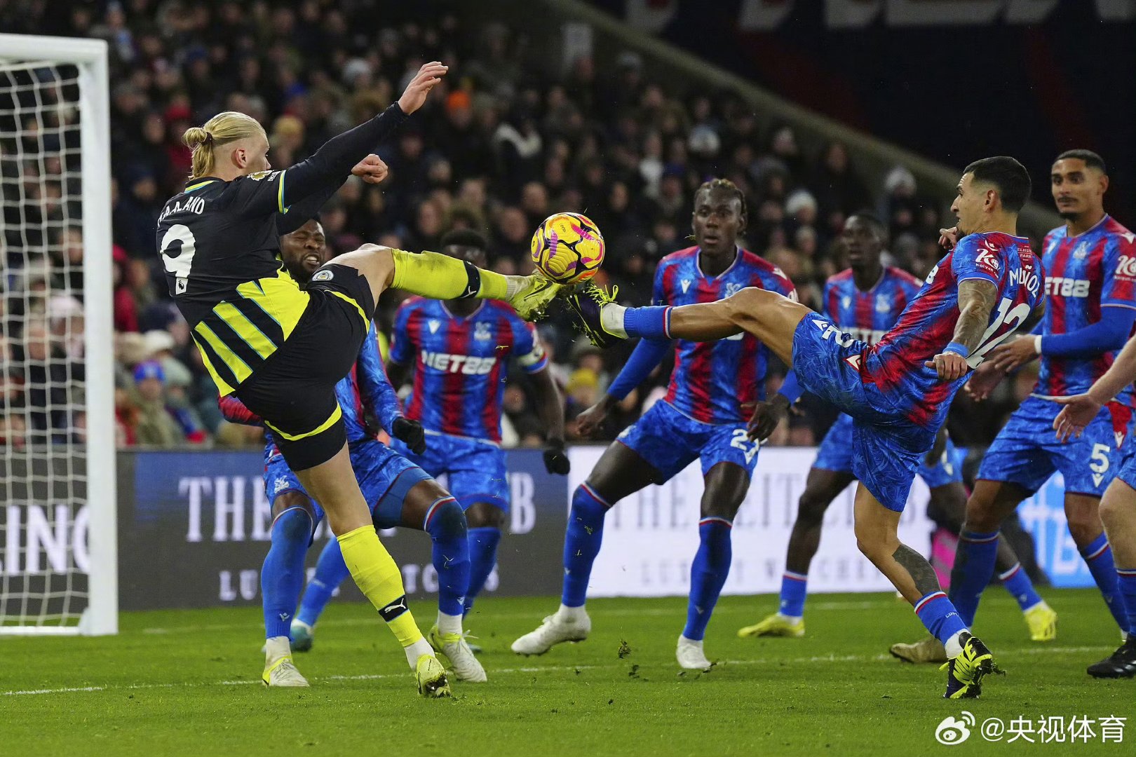 曼城将迎战水晶宫，实力对碰激烈展开