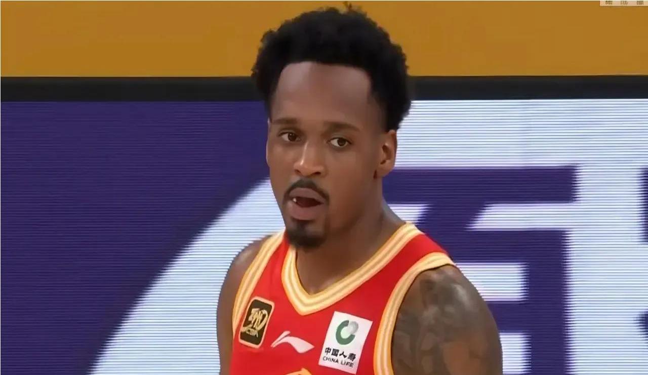 包含阿尔艾因战术调整,关键球员或将首发出战的词条 包含阿尔艾因战术调整,关键球员或将首发出战的词条