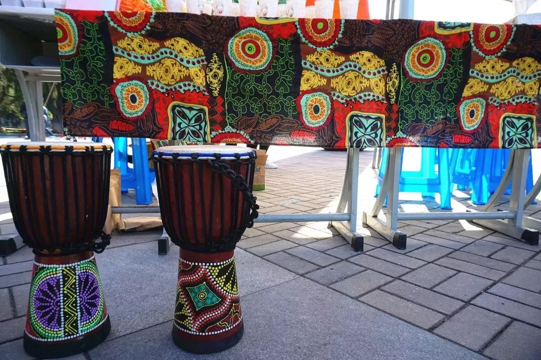 包含大洋洲女足盛事即将来临，预告精彩纷呈的词条