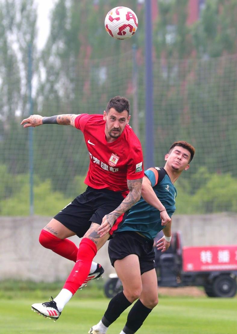 申花大胜河北华夏，雄心勃发！