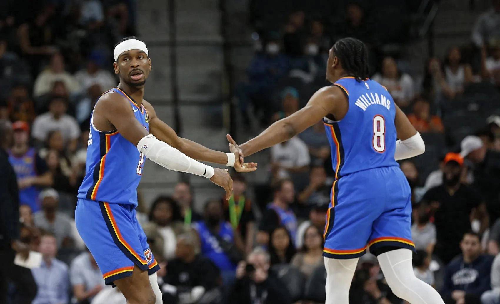 NBA豪强对抗全面展开精彩激烈比赛不容错过