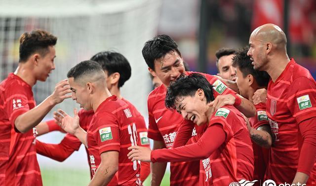 四川球员表现出色,助球队取胜 四川球员表现出色,助球队取胜