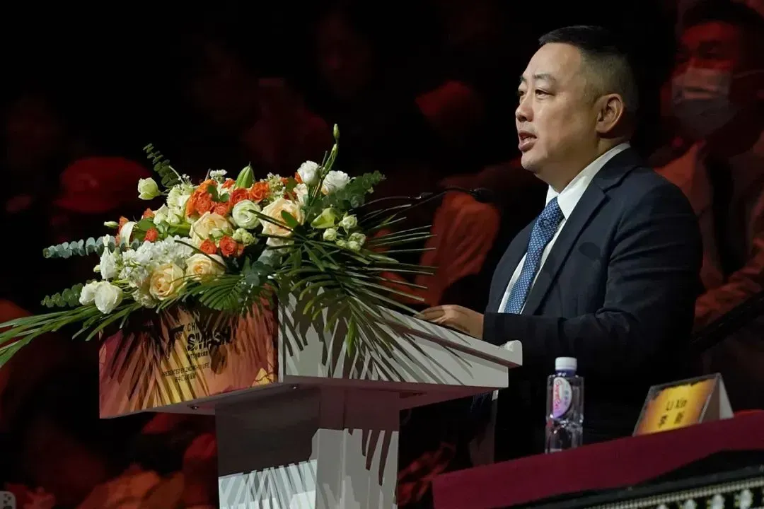 雷恩坚守领先地位,总体表现稳健 雷恩坚守领先地位,总体表现稳健