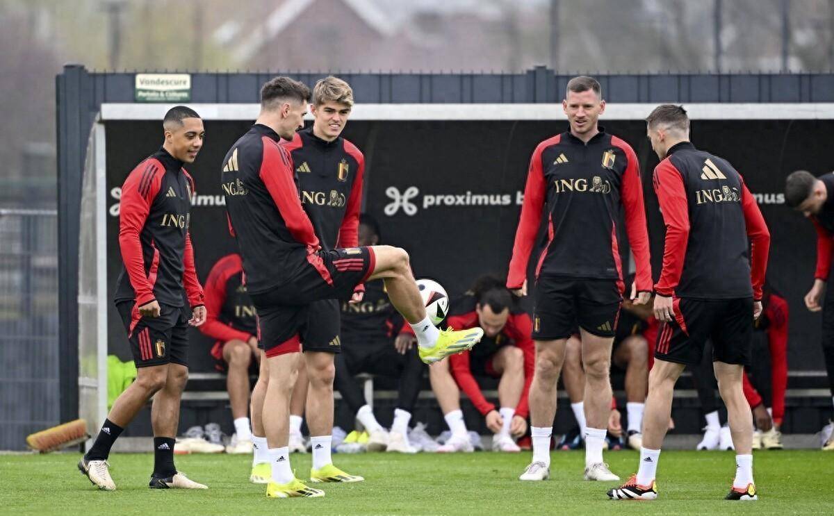 开云体育官方登录入口-比利时挑战西班牙，争夺欧洲预选赛第一名