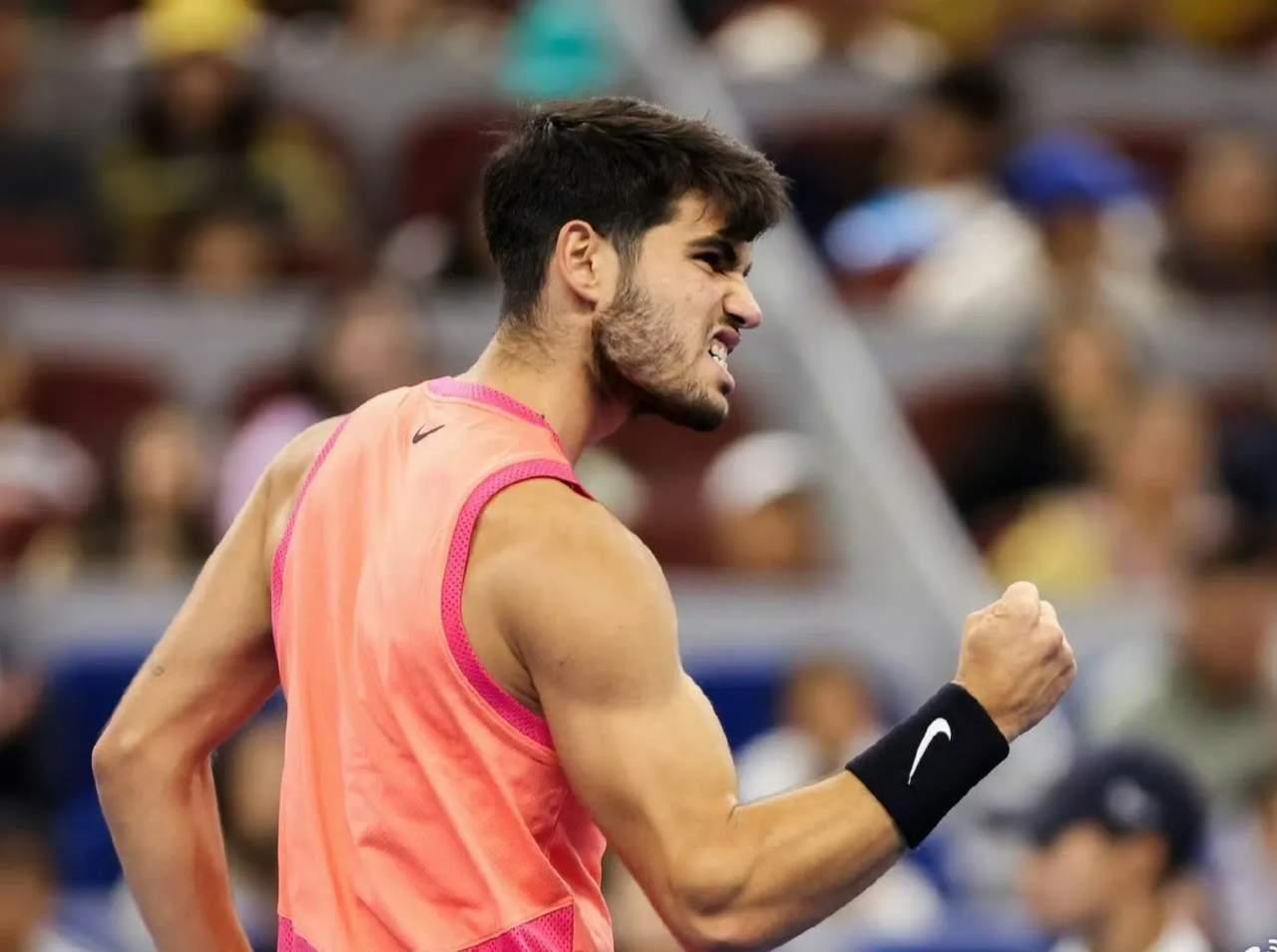 南斯拉夫网球选手成功逆转,晋级半决赛 南斯拉夫网球选手成功逆转,晋级半决赛