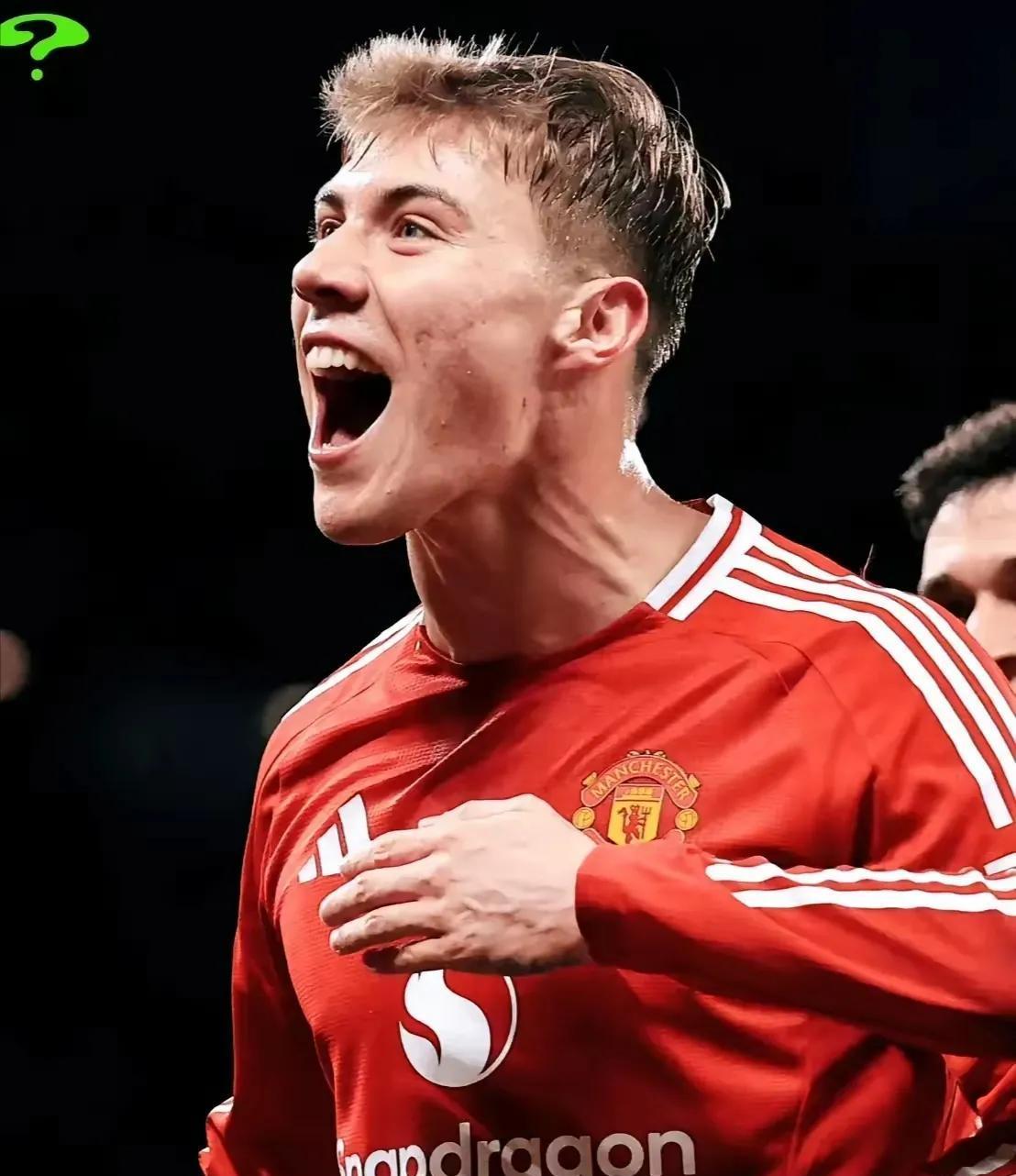 曼联丢点惨败,巴黎前锋狂揽三球 曼联丢点惨败,巴黎前锋狂揽三球