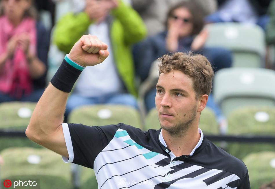 斯图加特遭遇连败，保级前景岌岌可危的简单介绍